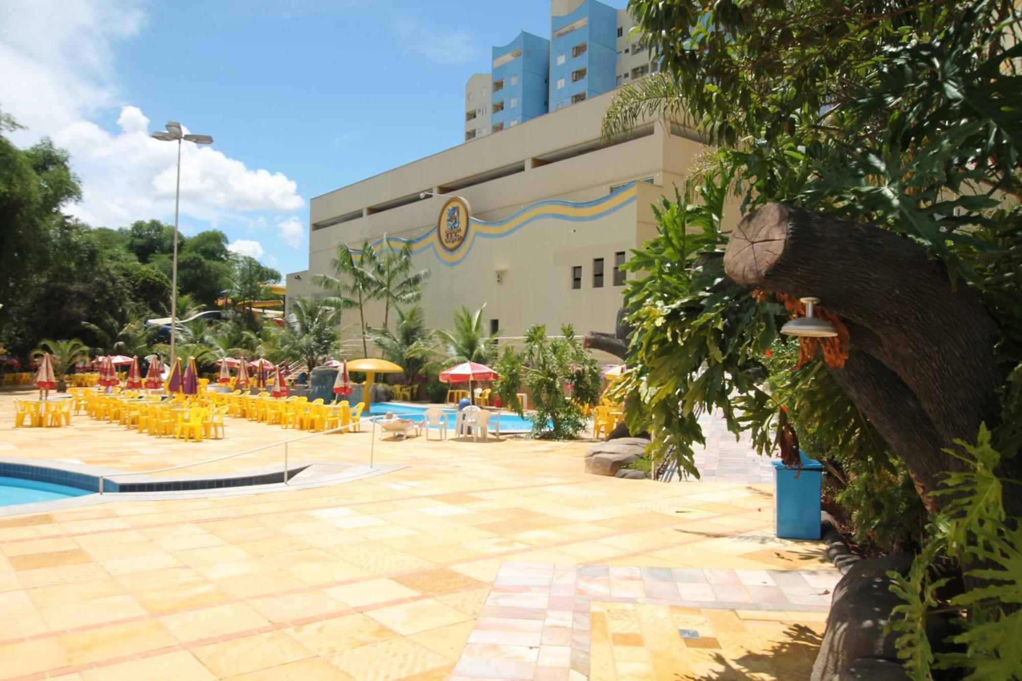 Golden Dolphin 24h Click Caldas Apartment *